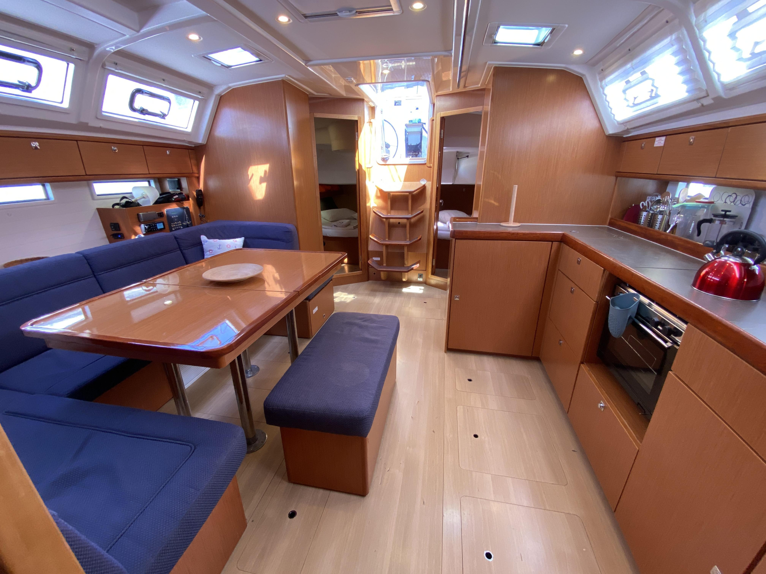 Photo #9 - Bavaria Cruiser 46 - 4 cab. (Zulu) in Fethiye - 32029