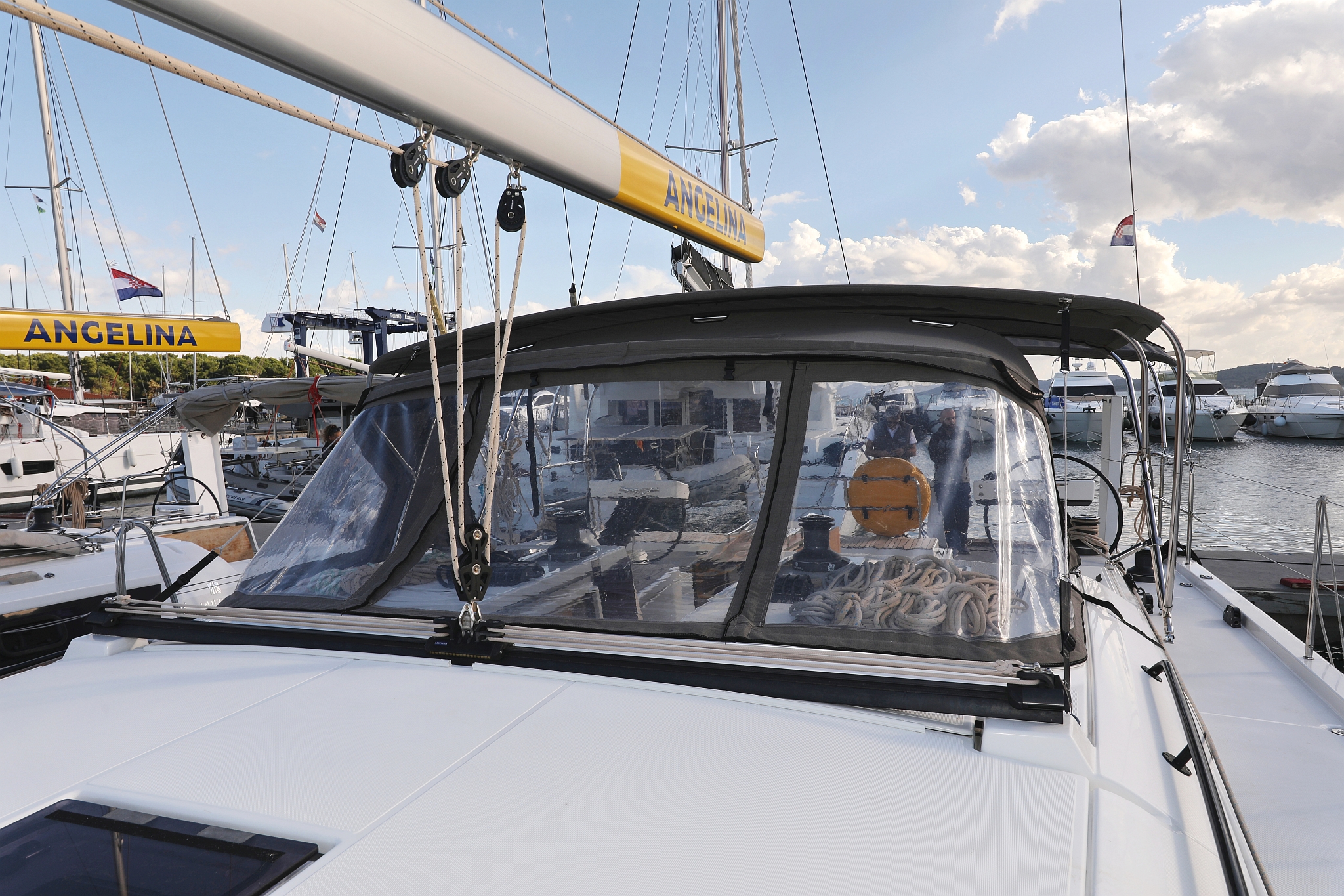 Photo #12 - Dufour 470 - 5 cab. (Anthea) in Trogir - 32103
