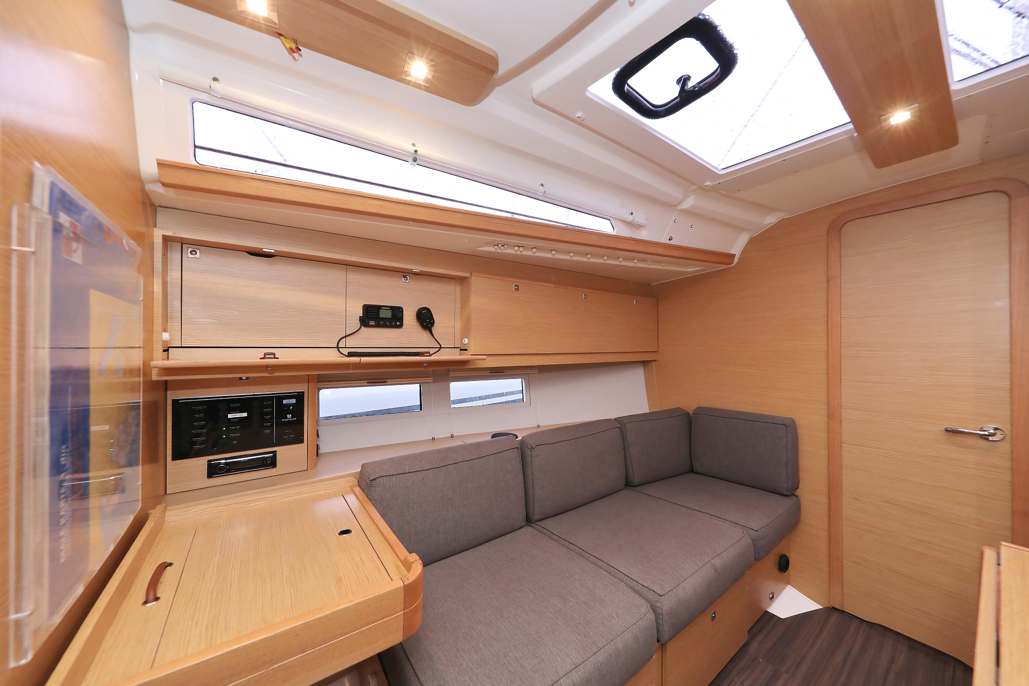 Photo #15 - Dufour 390 GL (Mercury) in Trogir - 32119