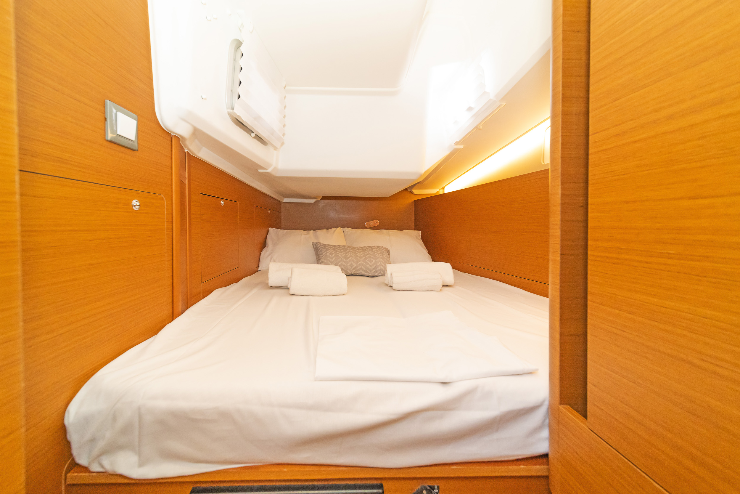 Photo #9 - Sun Odyssey 410 - 3 cab. (Sea Whisper) en Volos - 32128