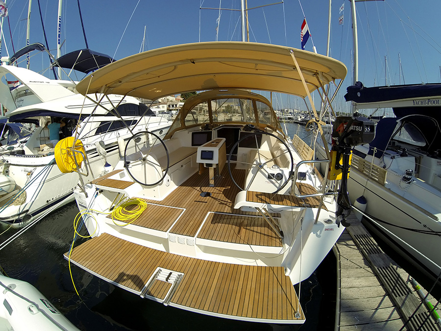 Photo #4 - Dufour 382 GL (Major Tom) in Sibenik - 32134