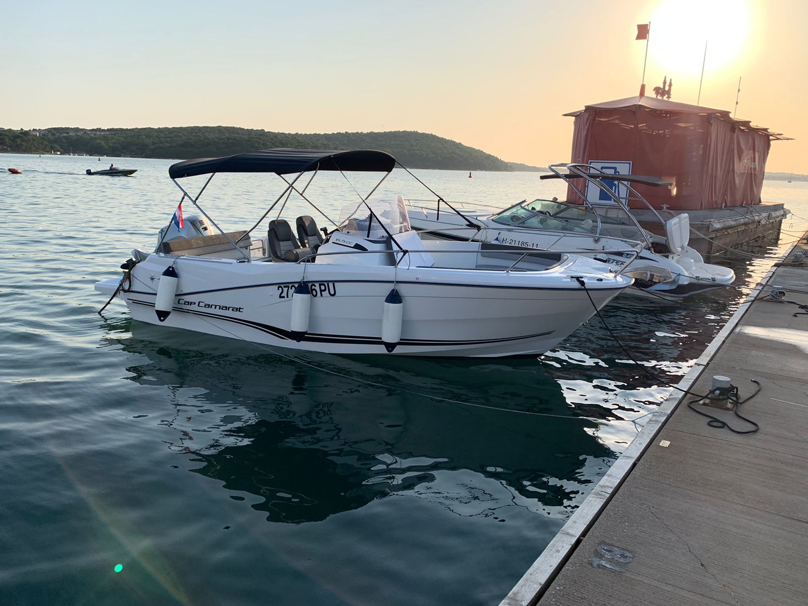 Photo #7 - Cap Camarat 6.5 CC (Jeanneau Cap Camarat 6.5 CC) in Pula - 32141