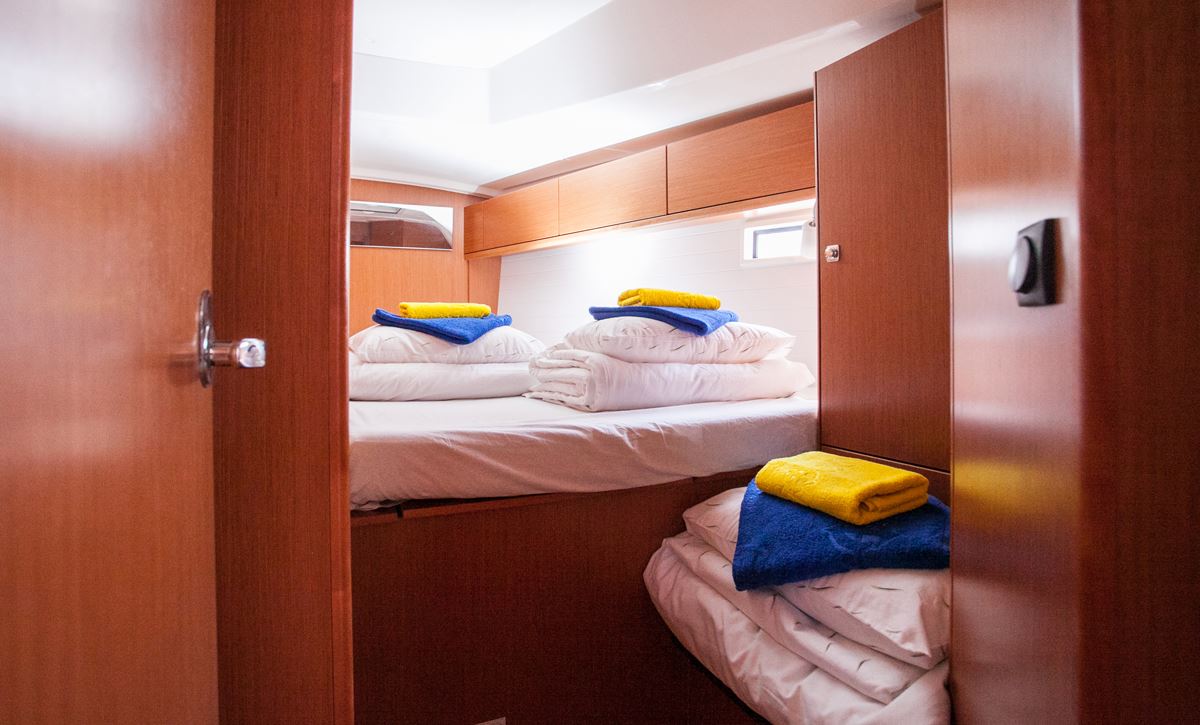 Photo #11 - Bavaria Cruiser 46 - 4 cab. (Set Point) en Trogir - 32185