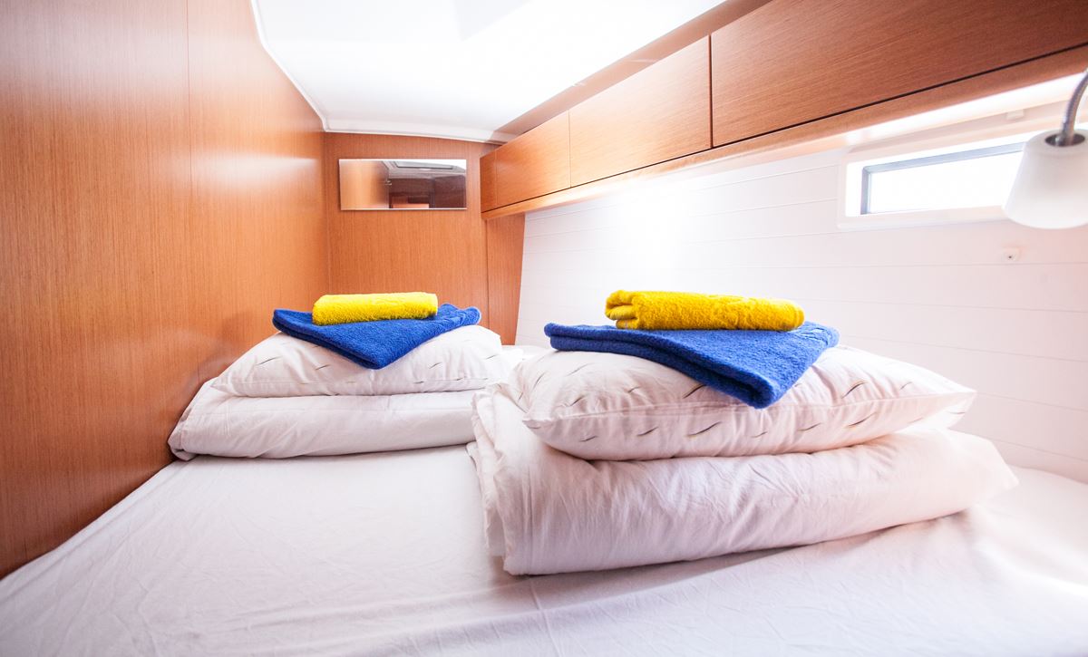 Photo #12 - Bavaria Cruiser 46 - 4 cab. (Set Point) en Trogir - 32185