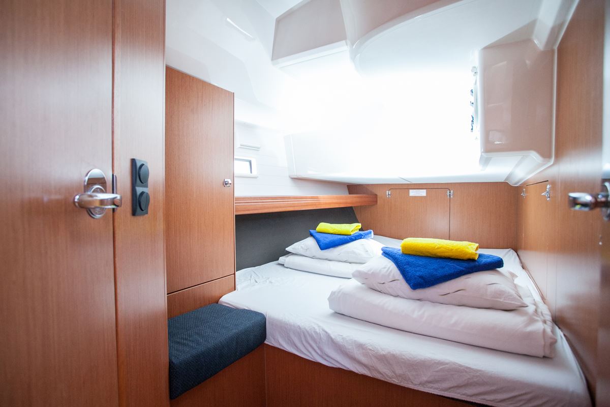 Photo #14 - Bavaria Cruiser 46 - 4 cab. (Set Point) en Trogir - 32185