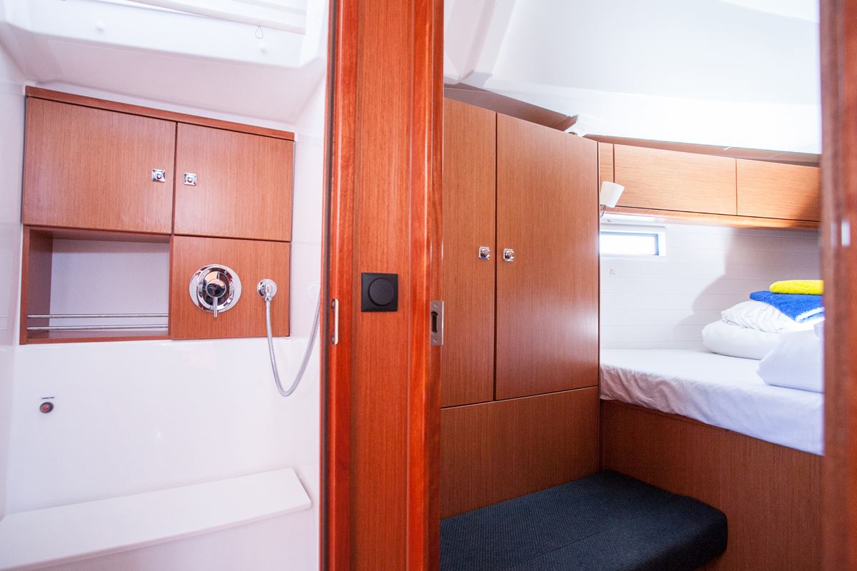 Photo #15 - Bavaria Cruiser 46 - 4 cab. (Set Point) en Trogir - 32185