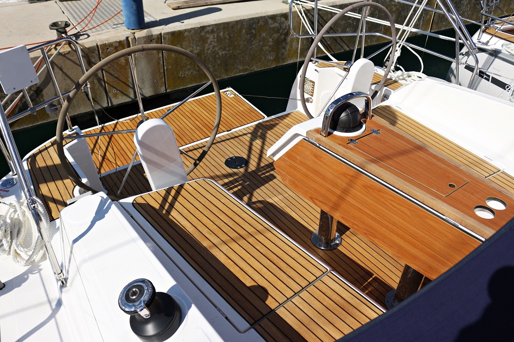 Photo #4 - Bavaria Cruiser 37 - 3 cab. (Andrea) in Sukosan - 32216