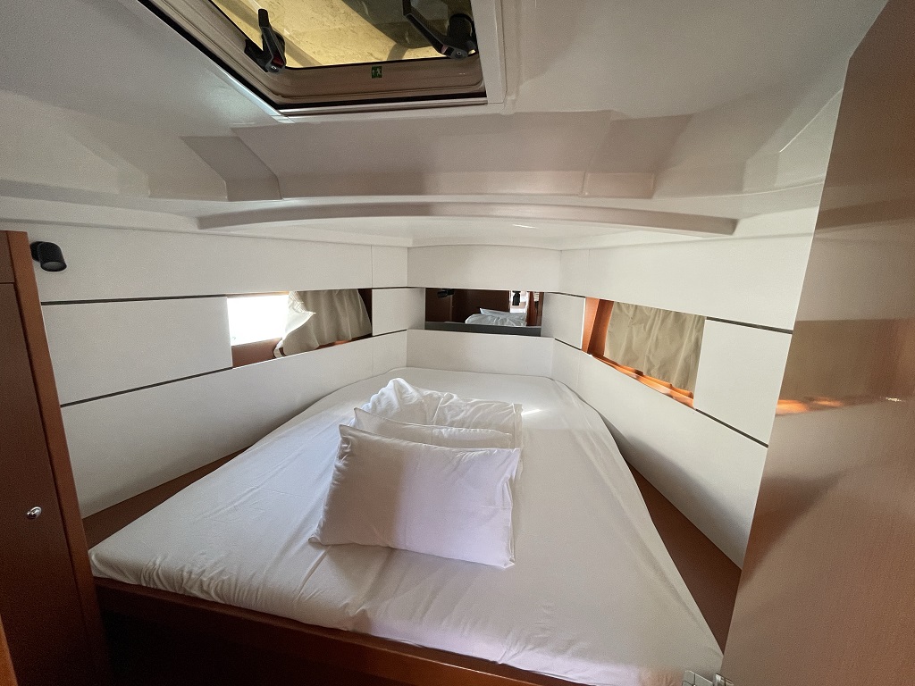 Photo #11 - Oceanis 38 - 3 cab. (Fede) in Sukosan - 32218