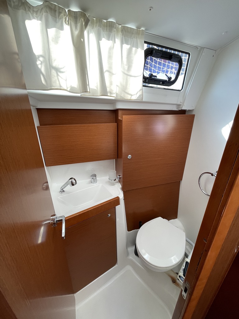 Photo #14 - Oceanis 38 - 3 cab. (Fede) in Sukosan - 32218