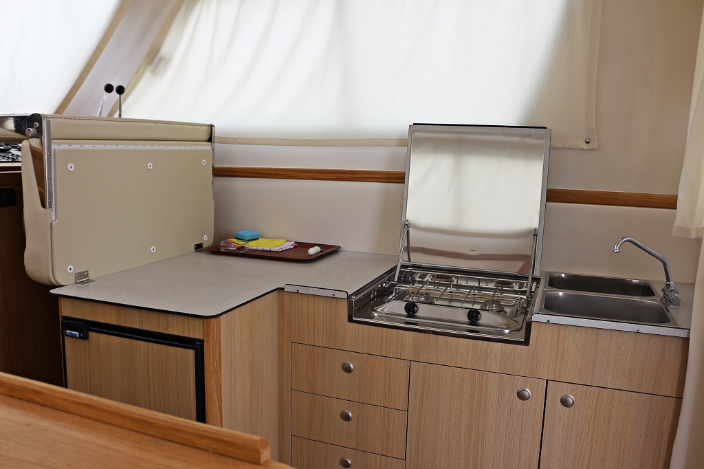 Photo #8 - Adria 1002 Vektor (Jedva) in Sukosan - 32220