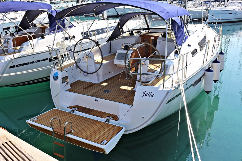 Photo #5 - Bavaria Cruiser 37 - 3 cab. (Julia) in Sukosan - 32221