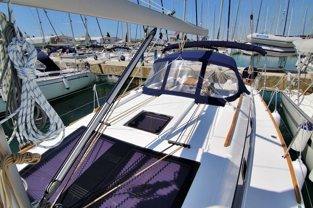 Dufour 382 GL (Louise)  - 7