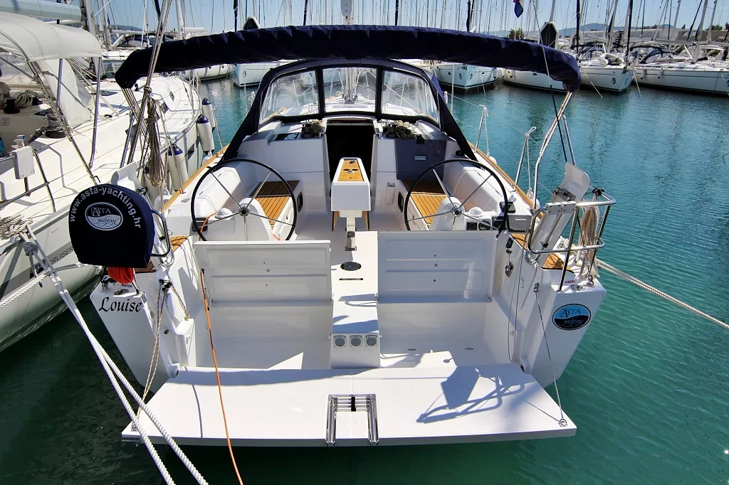 Dufour 382 GL (Louise)  - 9