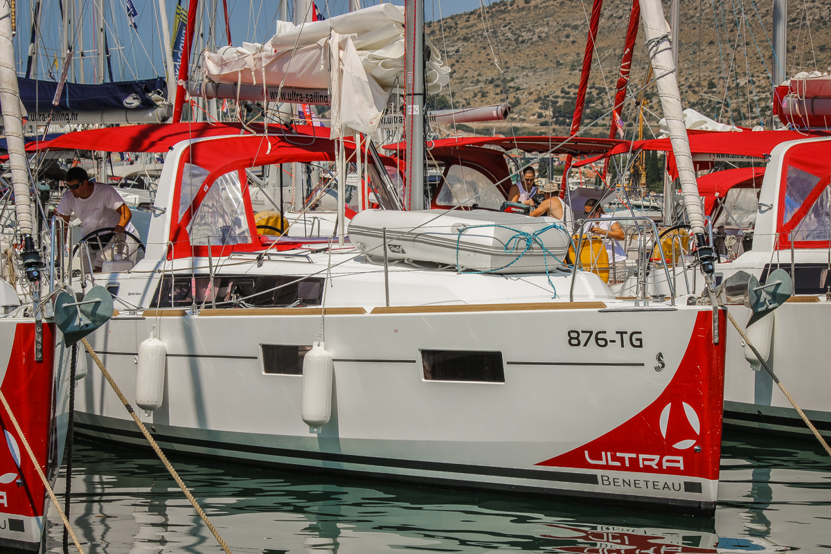 Photo #4 - Oceanis 35 (Mala Luna) en Pomer - 32230