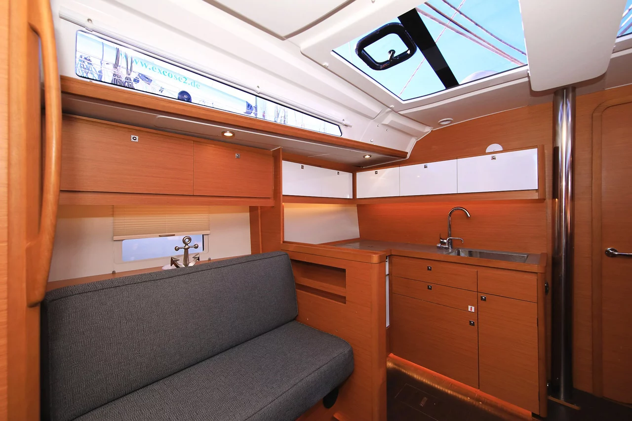 Dufour 430 - 3 cab. (Auszeit)  - 11