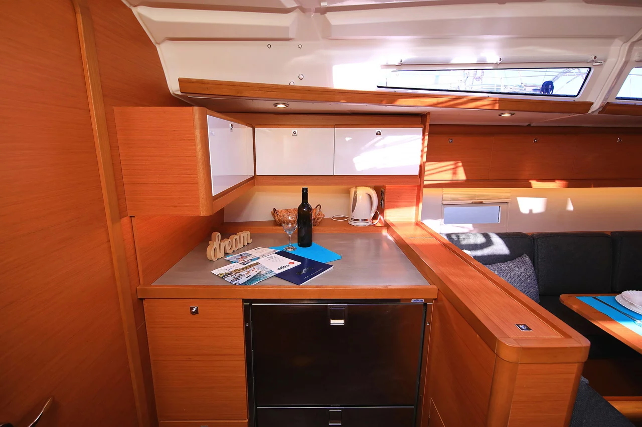 Dufour 430 - 3 cab. (Auszeit)  - 14