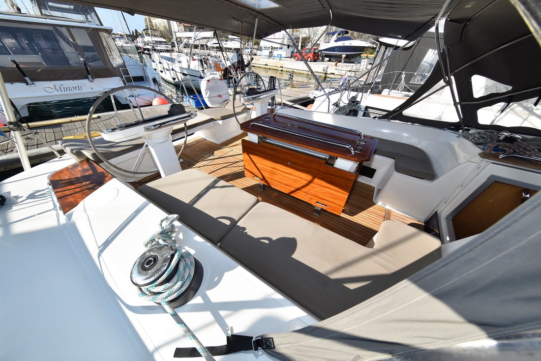 Photo #10 - Bavaria Cruiser 56 - 5 + 1 cab. (Fat Boy) in Zara - 32276