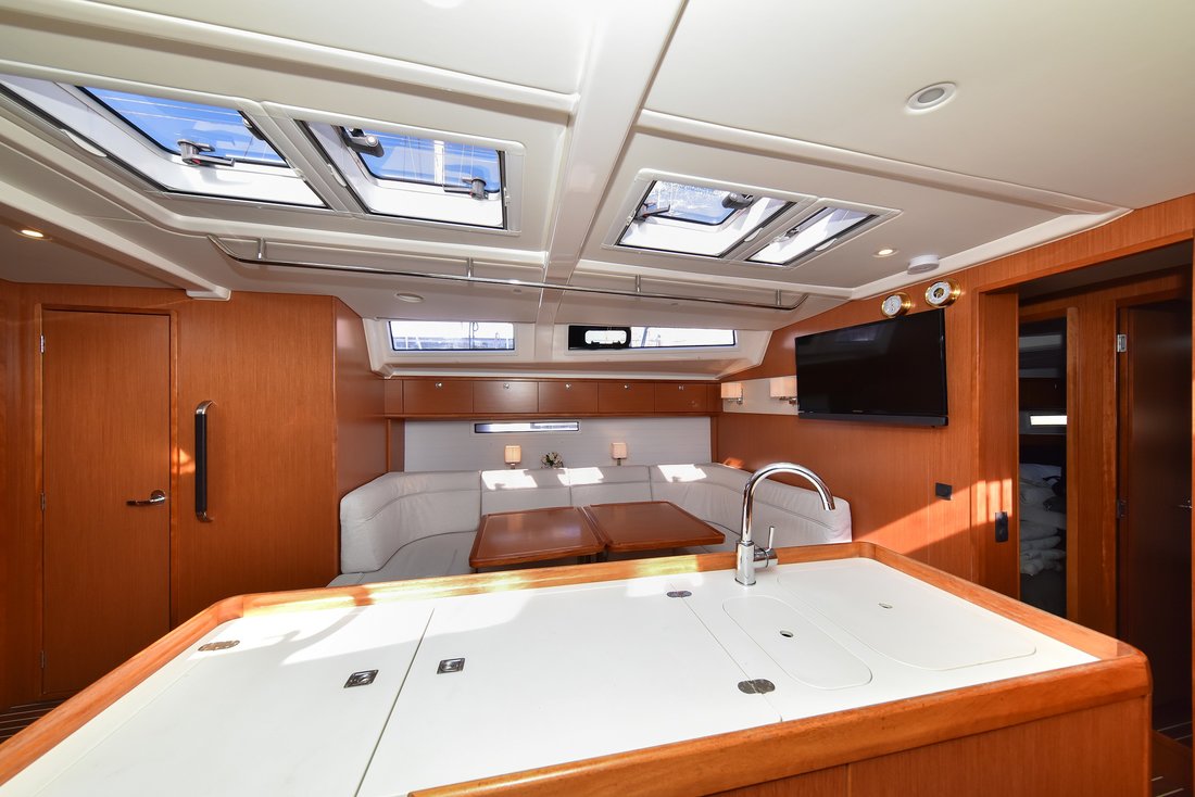 Photo #23 - Bavaria Cruiser 56 - 5 + 1 cab. (Fat Boy) in Zara - 32276