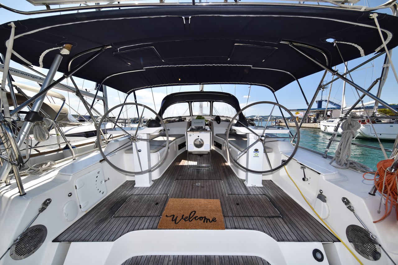 Photo #5 - Bavaria Cruiser 45 - 4 cab. (Controvento) in Sukosan - 32314