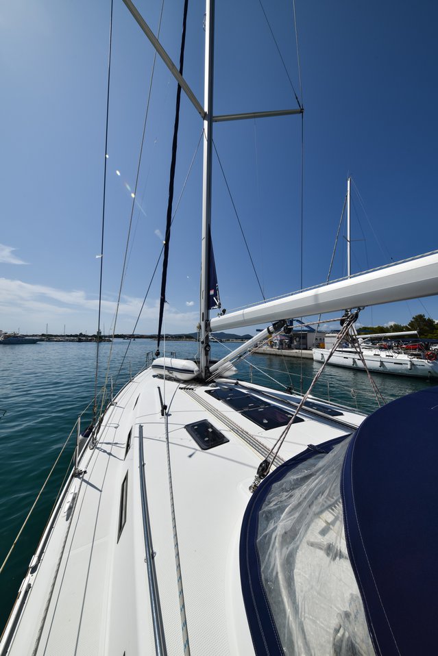 Photo #8 - Bavaria Cruiser 45 - 4 cab. (Controvento) in Sukosan - 32314