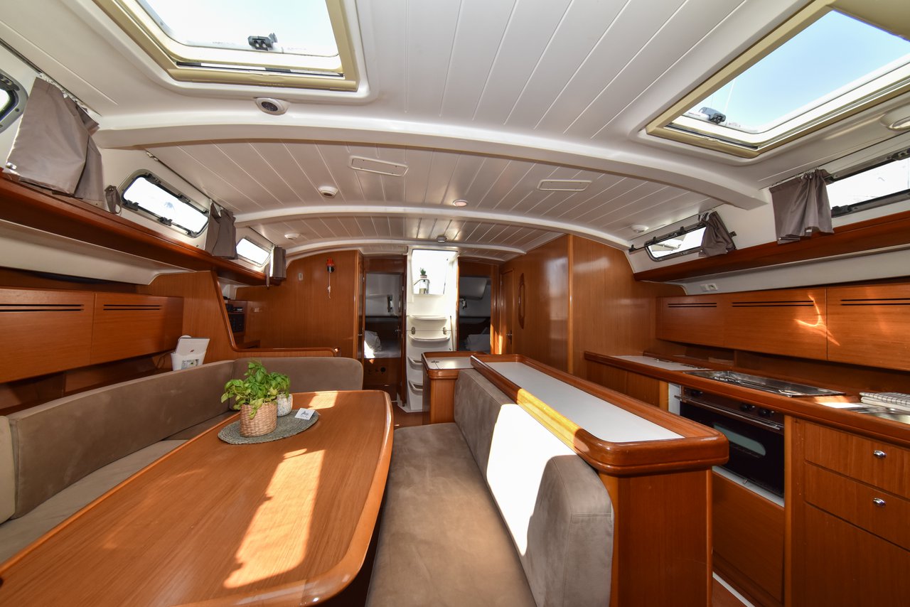 Photo #24 - Cyclades 50.5 - 5 + 1 cab. (Principessa) in Sukosan - 32320