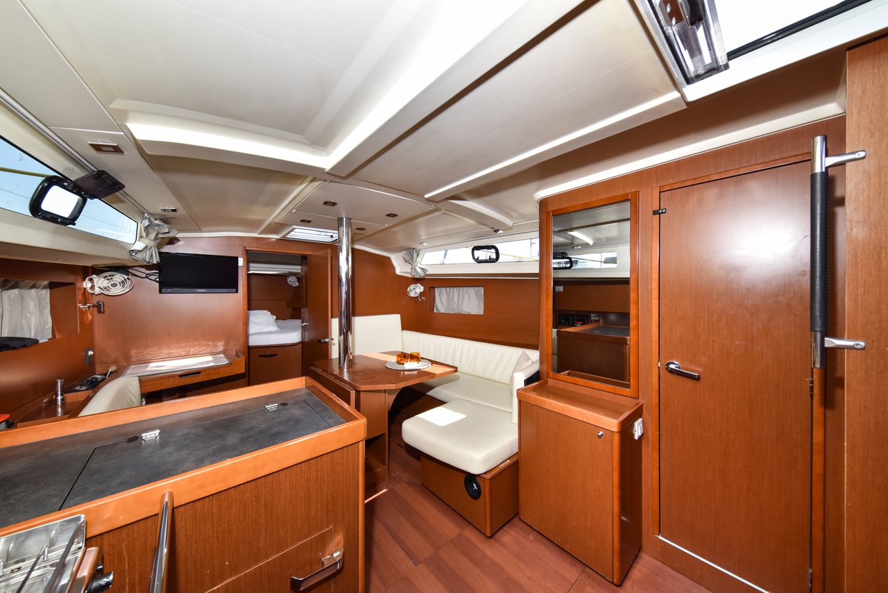 Photo #21 - Oceanis 41.1 (4Play) in Sukosan - 32324