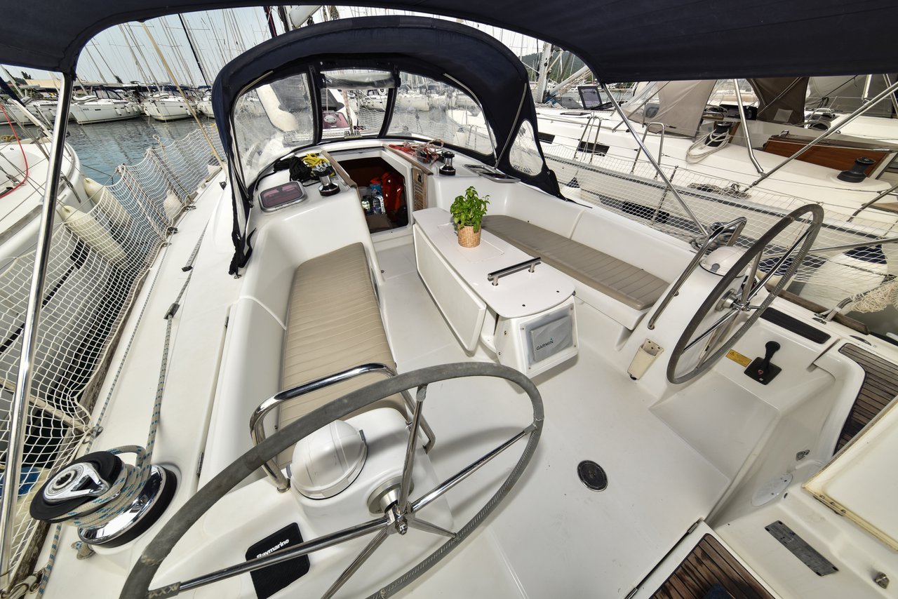 Photo #17 - Oceanis 43 (Playmaker) in Sukosan - 32325