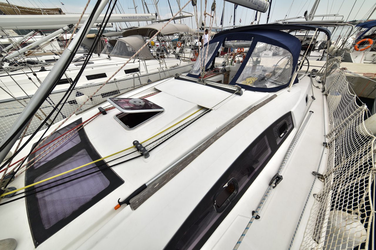 Photo #25 - Oceanis 43 (Playmaker) in Sukosan - 32325