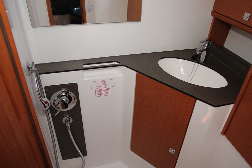 Photo #8 - Bavaria Cruiser 46 - 4 cab. (Sunbear) en Vrsar - 32332