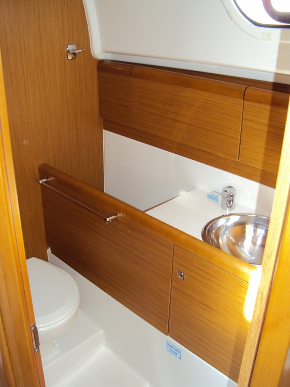 Photo #8 - Sun Odyssey 30i (Espresso 1) en Murter - 32363