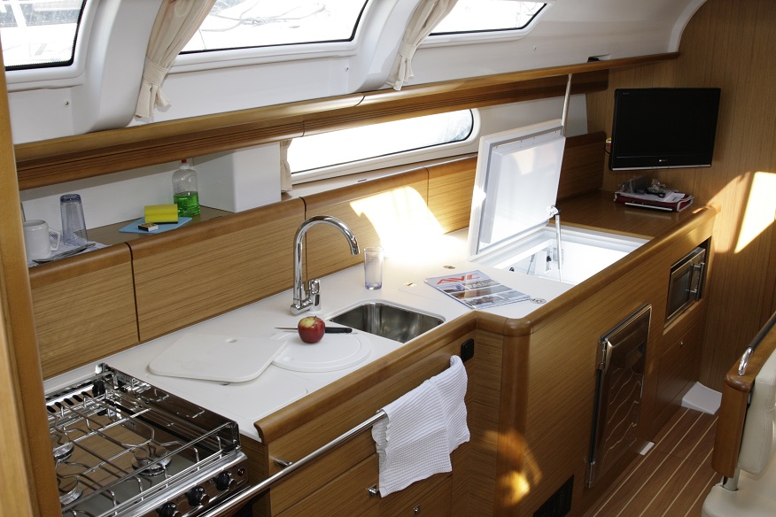Photo #4 - Sun Odyssey 44i (Istra) in Murter - 32373