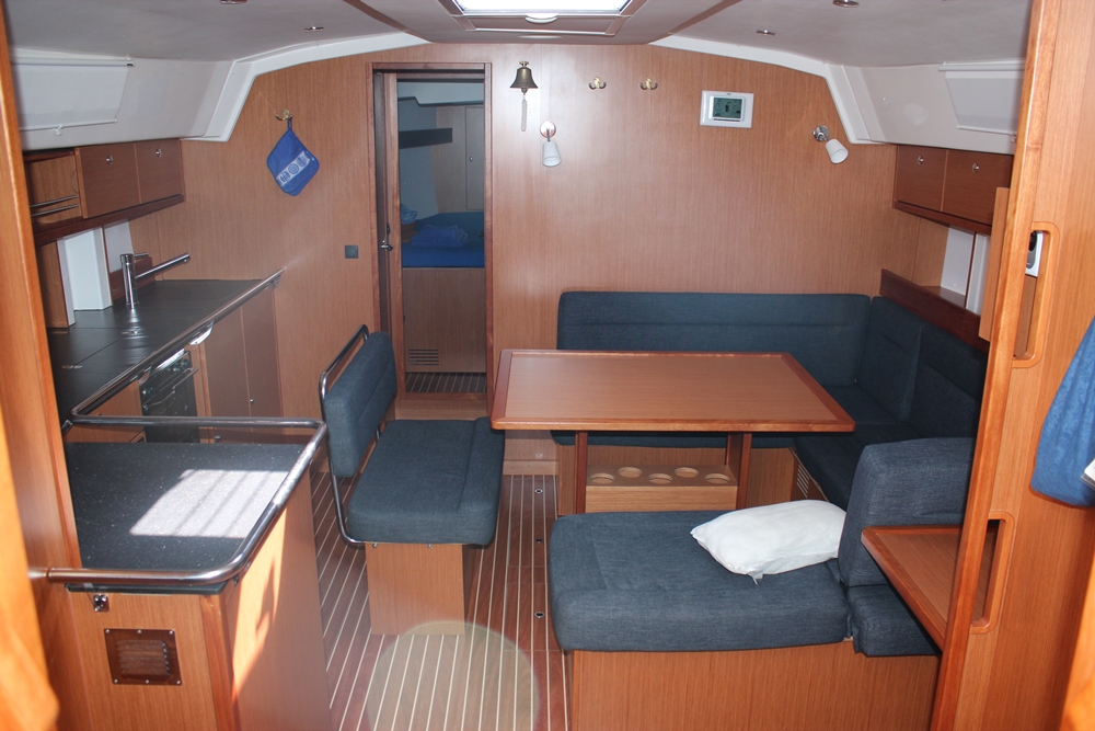 Photo #6 - Bavaria Cruiser 45 - 4 cab. (Bella Blue) en Vrsar - 32383