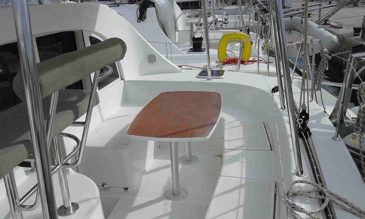 Photo #4 - Lagoon 380 S2 - 4 + 2 cab. (Pegasus) en Rhodes - 32435