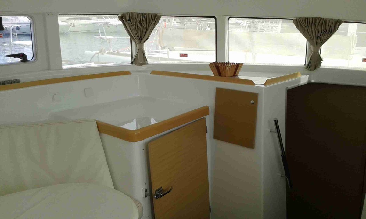 Photo #9 - Lagoon 380 S2 - 4 + 2 cab. (Pegasus) en Rhodes - 32435