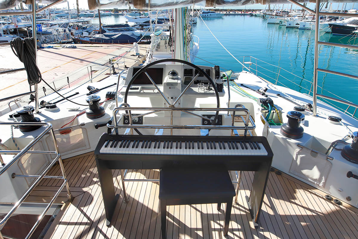 Photo #18 - Lagoon 560 S2 - 5 + 1 cab. (Starlight (Crewed)) en Elliniko - 32437