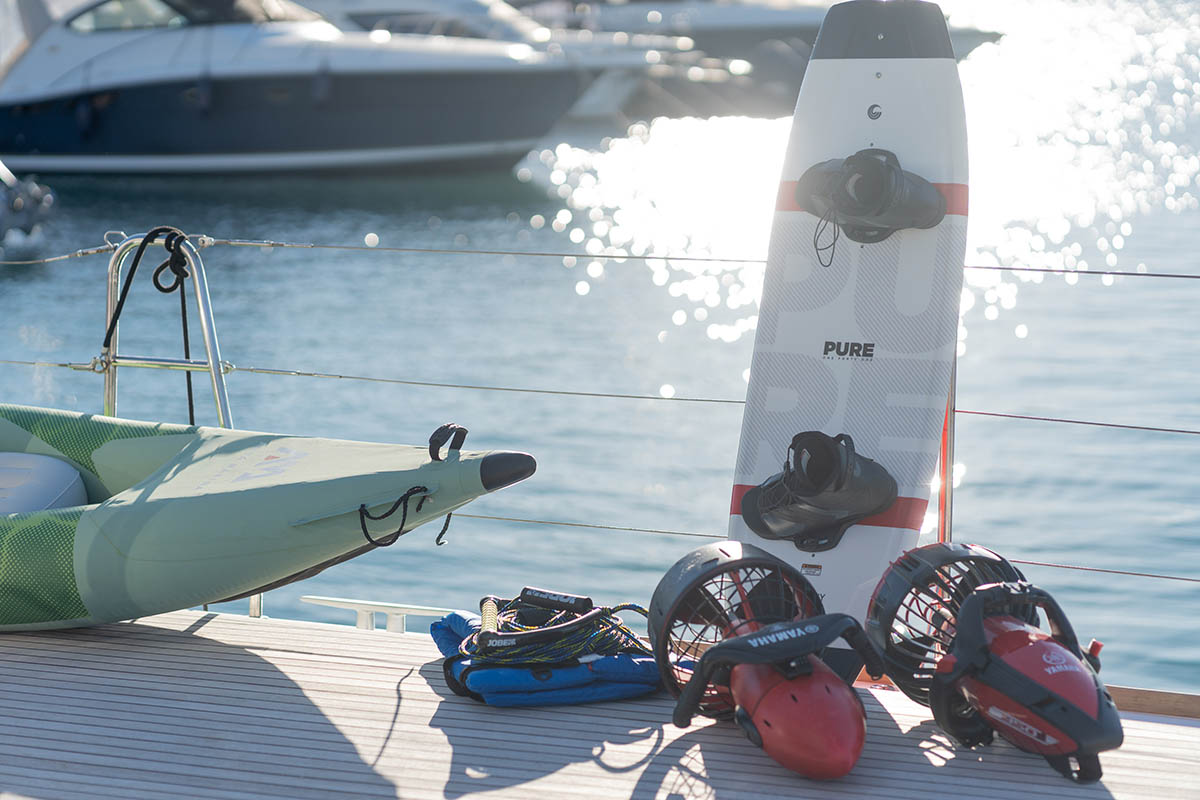 Photo #2 - Lagoon 560 S2 - 5 + 1 cab. (Starlight (Crewed)) en Elliniko - 32437