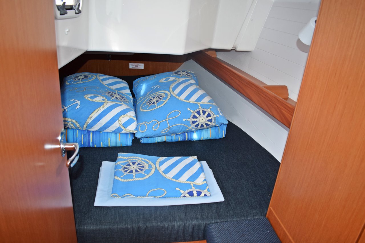 Photo #17 - Bavaria Cruiser 34 (Studena) in Kastela - 32449