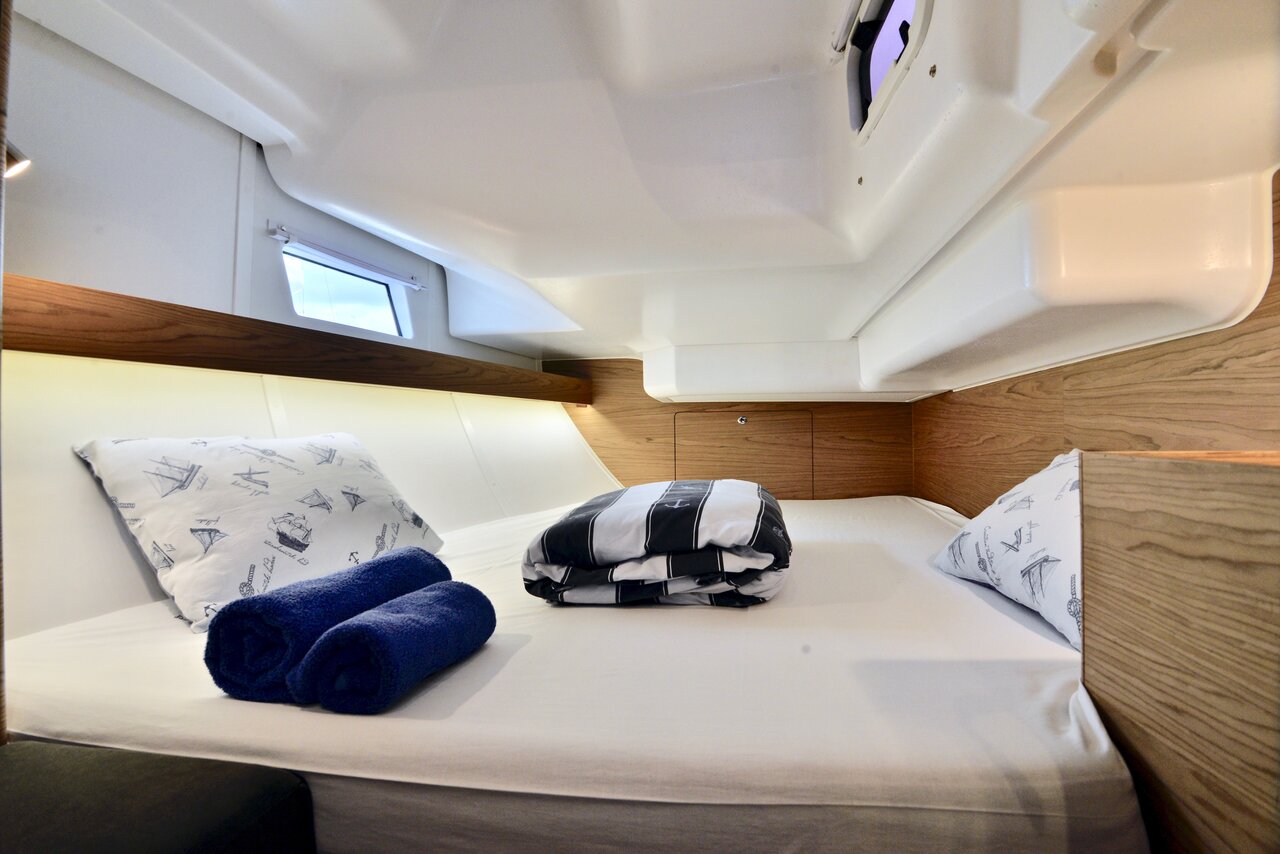 Photo #13 - Elan Impression 40 (Marco Polo) in Sibenik - 32454