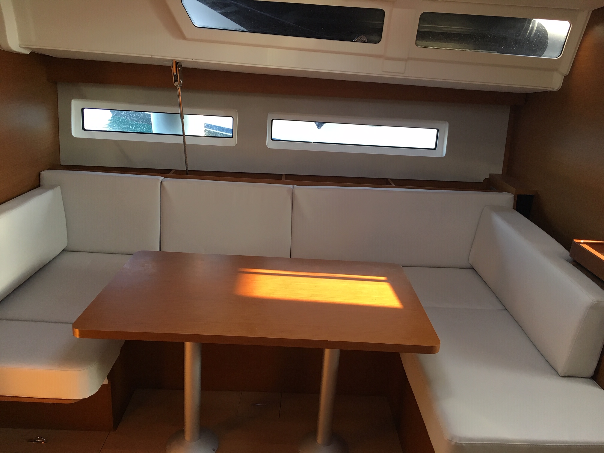 Photo #4 - Sun Odyssey 490 - 4 + 1 cab. (Lady Flora 2) in Lefkada - 32478