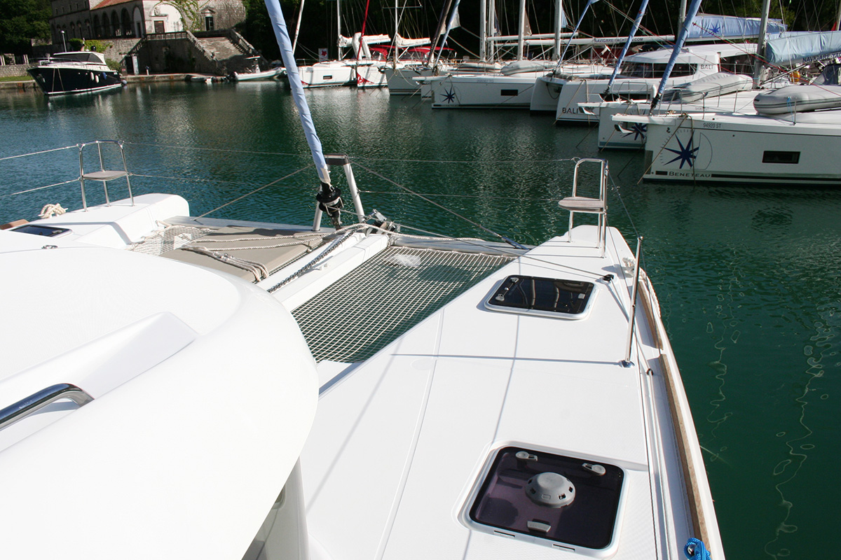 Photo #10 - Lagoon 40 - 3 + 2 cab (The Dove) in Dubrovnik - 32507