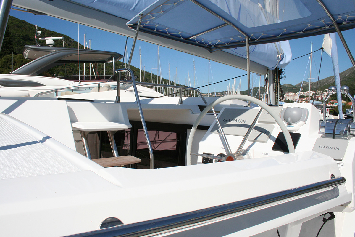 Photo #11 - Lagoon 40 - 3 + 2 cab (The Dove) in Dubrovnik - 32507