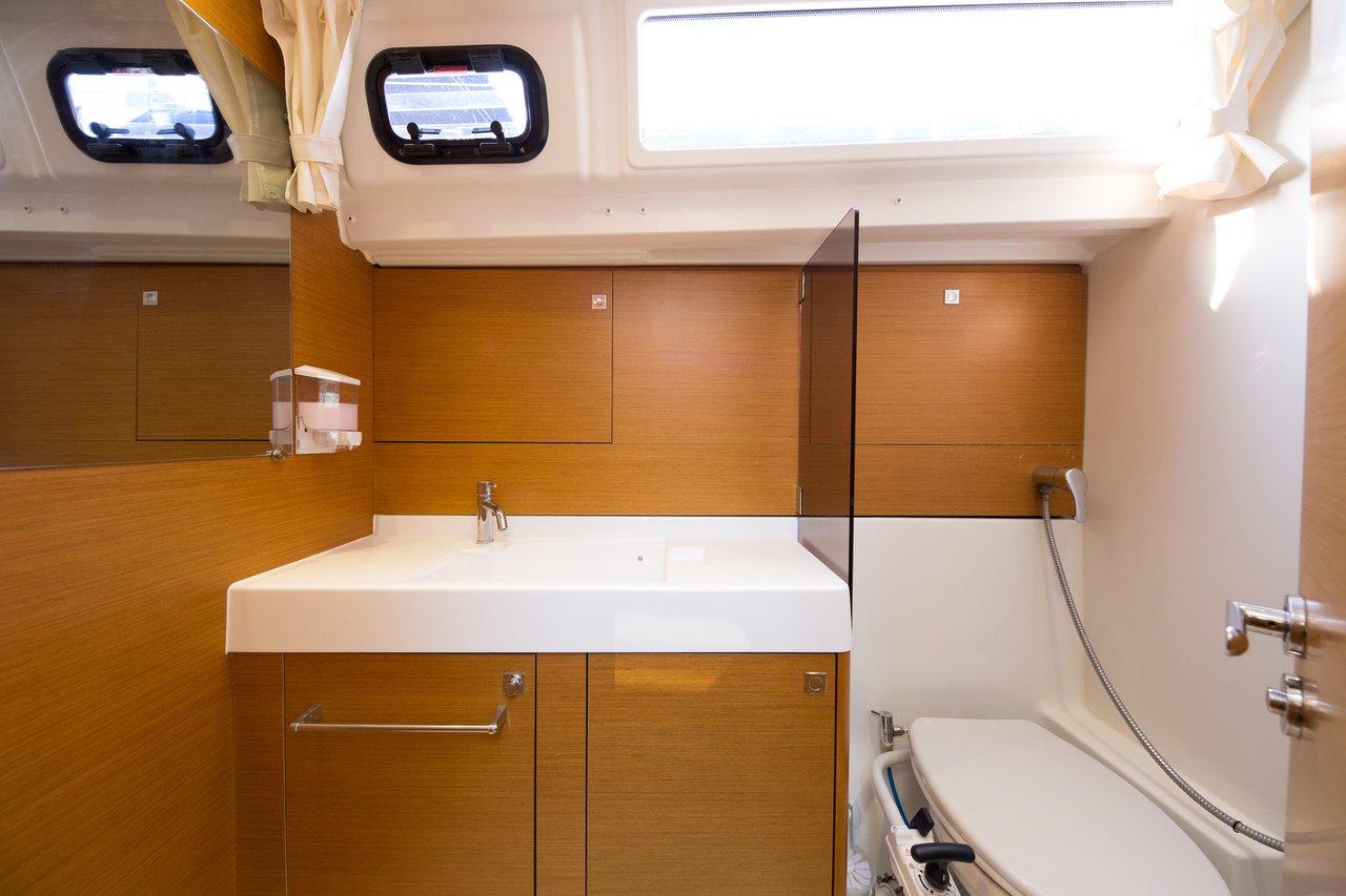 Photo #8 - Sun Odyssey 509 - 4 cab. (Ilona) en Fethiye - 32575