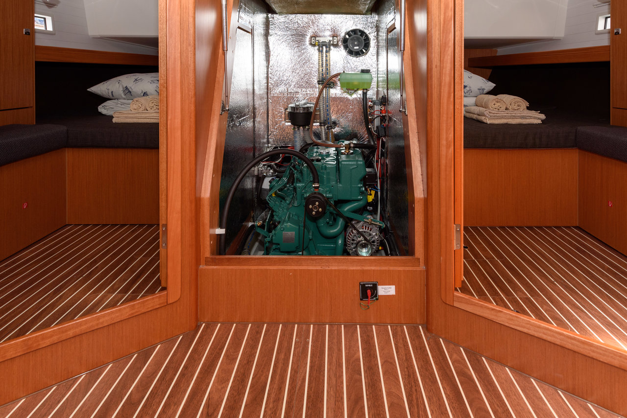 Photo #13 - Bavaria Cruiser 46 - 4 cab. (Factor X) en Trogir - 32600