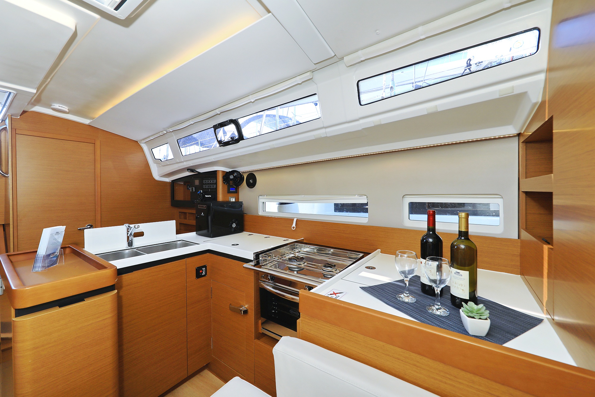 Photo #10 - Sun Odyssey 410 - 3 cab. (Diona) in Biograd - 32602