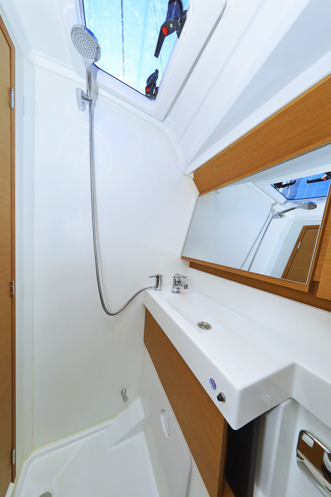 Photo #19 - Sun Odyssey 410 - 3 cab. (Diona) in Biograd - 32602
