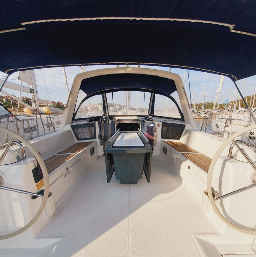 Photo #5 - Oceanis 45 - 4 cab. (Mediterraneo) in Pula - 32656