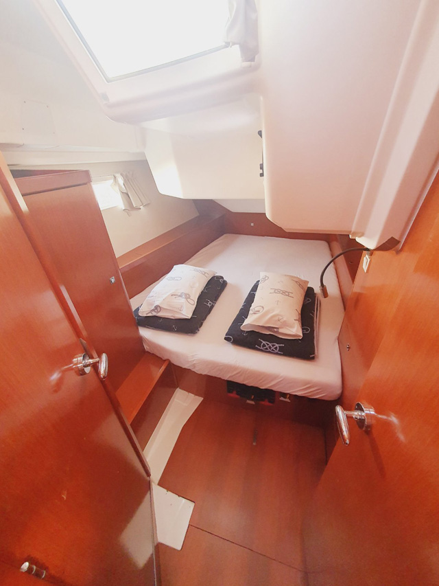 Photo #12 - Oceanis 45 - 4 cab. (Mediterraneo) in Pula - 32656