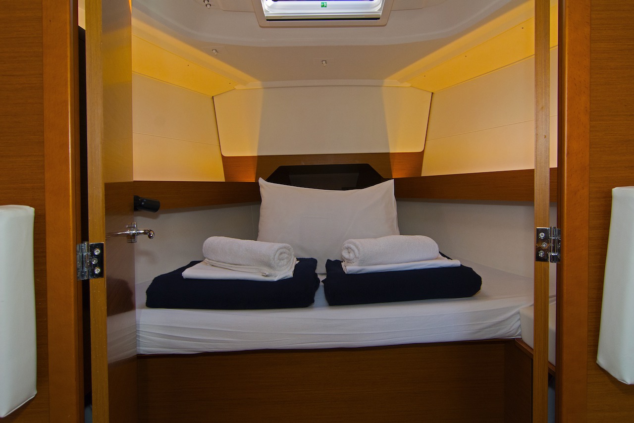 Photo #8 - Sun Odyssey 349 (Cha - Cha) en Split - 32686