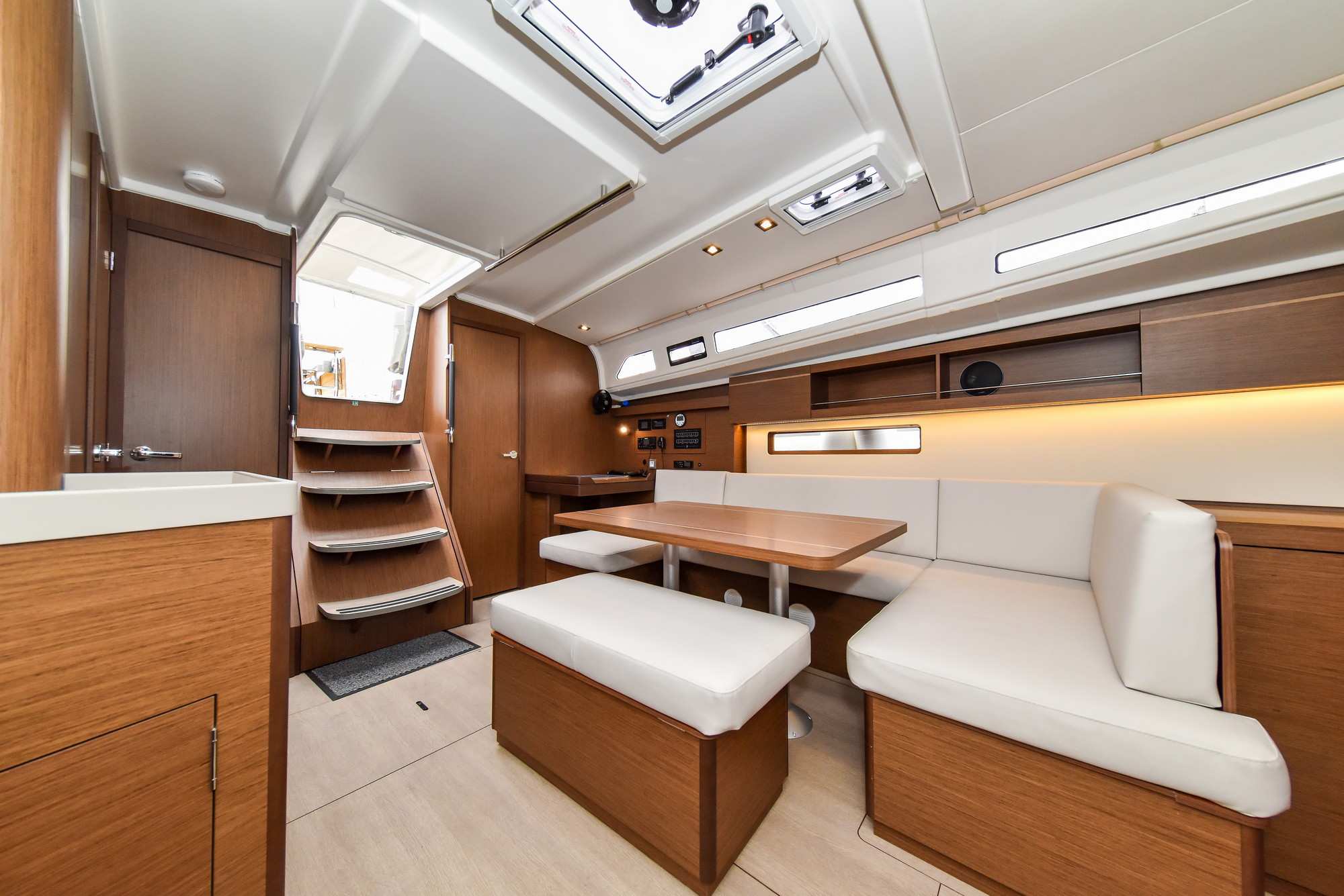 Photo #16 - Oceanis 40.1 - 3 cab. (Eylin) en Zadar - 32692