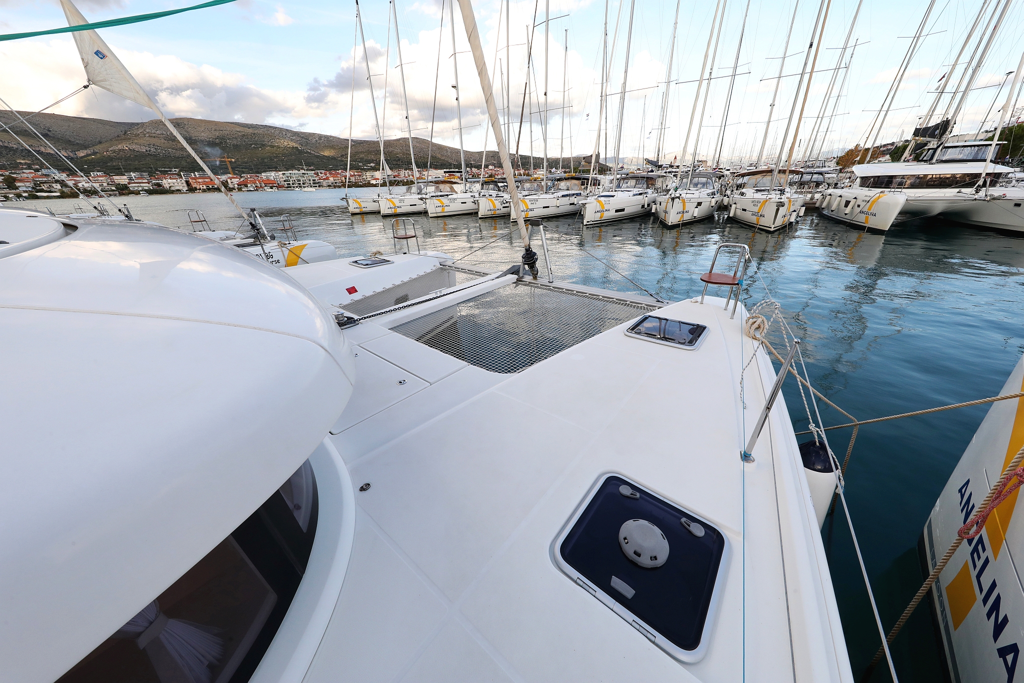 Photo #11 - Lagoon 42 - 4 + 2 cab. (Ocean Star) in Trogir - 32714